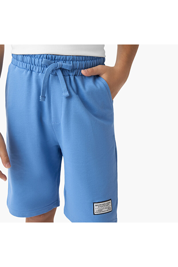 شورت سادة مع رباط للإغلاق وجيوب - 4