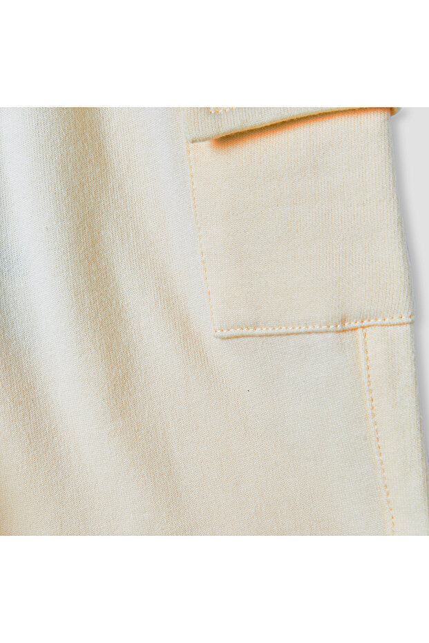 شورت سادة مع رباط للإغلاق وجيوب - 4