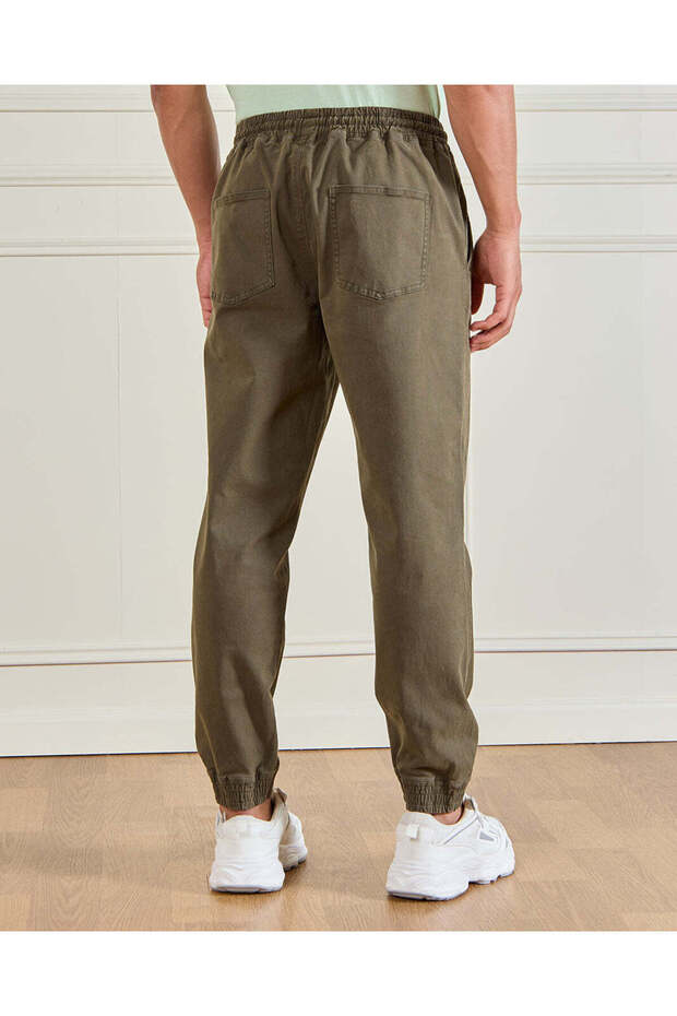 Men Green Basic Jogger - 3