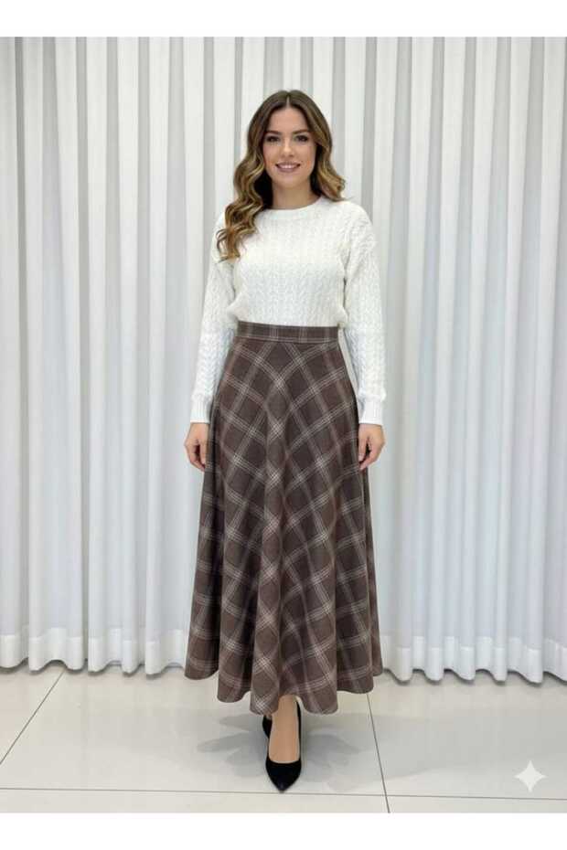 Women's Plaid Patterned Long Skirt High Waist A-Line Transitional Skirt - Brown (Pair Pocketed)