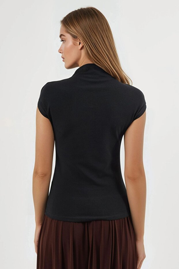 BUSEM Vücuda Oturan Esnek Örme Bluz - 3