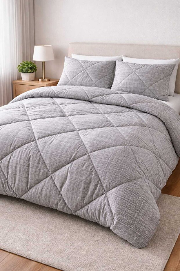 Double Luxury Gray Wellsoft Quilt Reversible 195 X 215 One Side Fleece Luxury