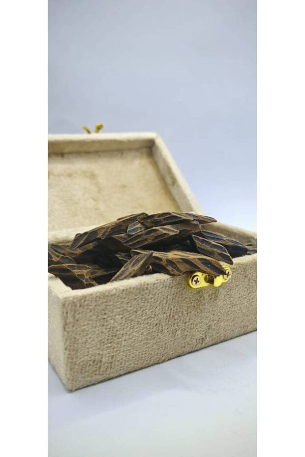 عود النمر، الدرجة الأولى 28 غرام - 3