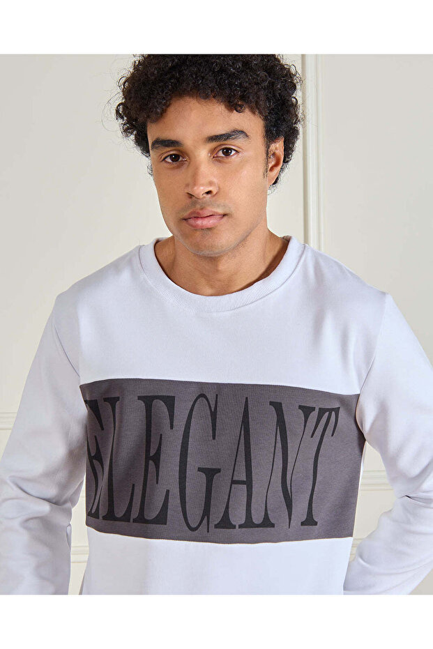 سويت شيرت رجالي أبيض ألوان متباينة - 4