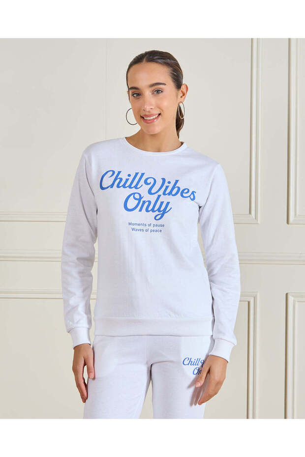 سويت شيرت نسائي أبيض مطبوع أساسي - 1