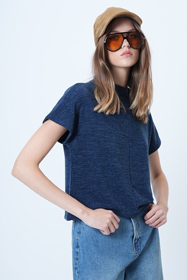 Women's Navy Blue Stand Collar Half Sleeve Knit Blouse Alc-X14628