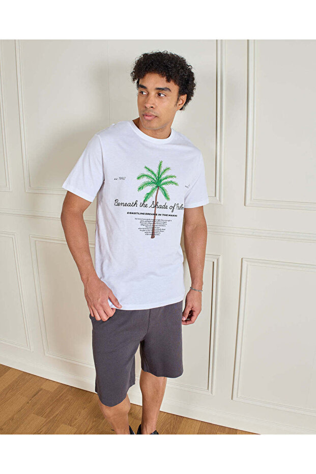 Men White Basic Graphic T-Shirt - 5