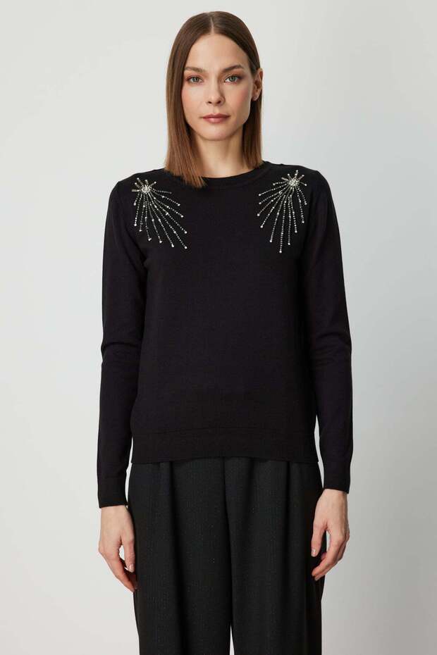 Knitwear Sweater with Stone Detail on the Shoulder