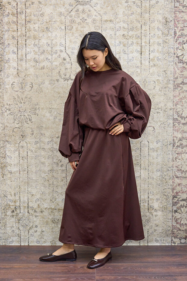 Brown Blouse Skirt Two-Piece Set