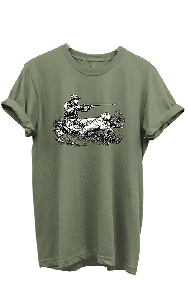 Outdoor Hunting Hunter and Dog Patterned 100% Cotton Regular Fit Crew Neck Unisex T-Shirt