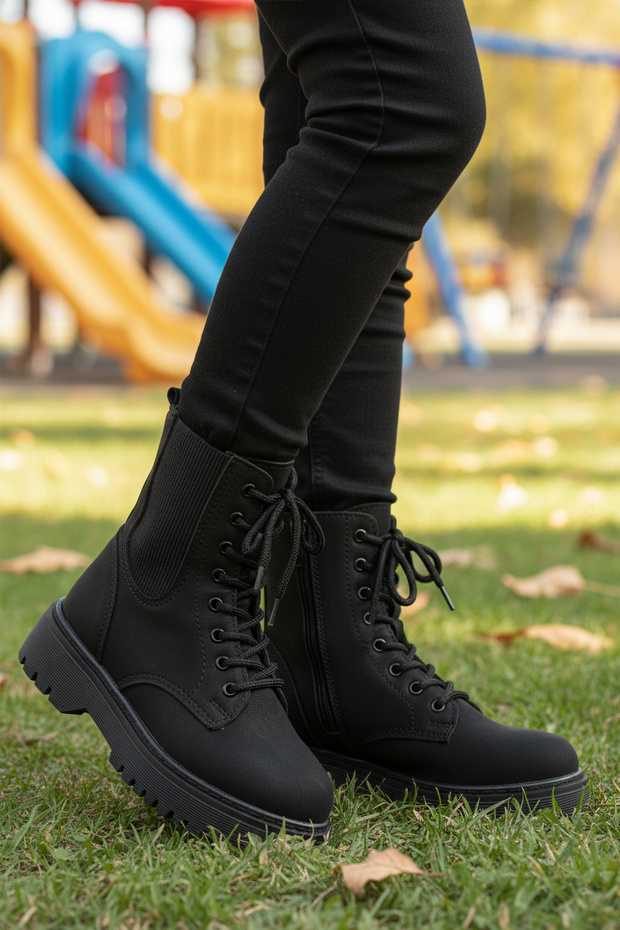 Tuno 07 Black Emerald Girls' Boots with Fleece Inside and Non-Slip Sole