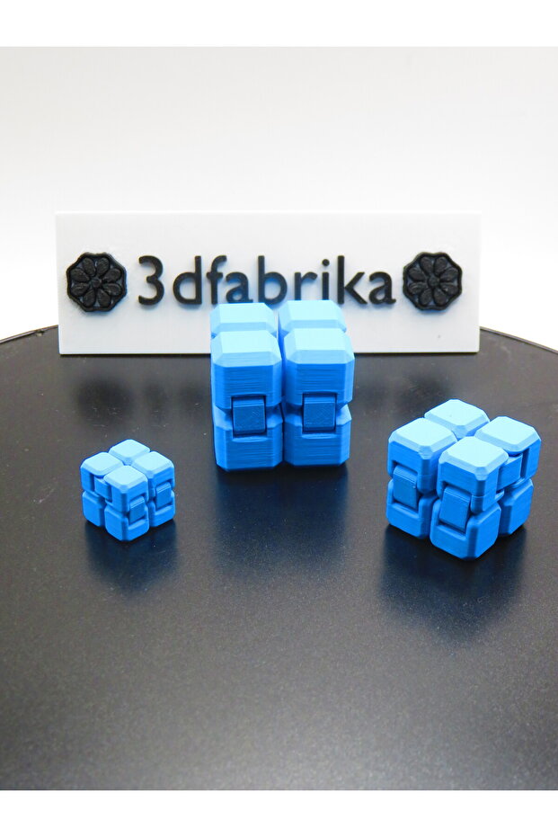 مجموعة مكعبات اللانهاية الصغيرة والعادية باللون الأزرق الفاتح - طقم من 3 قطع - 1