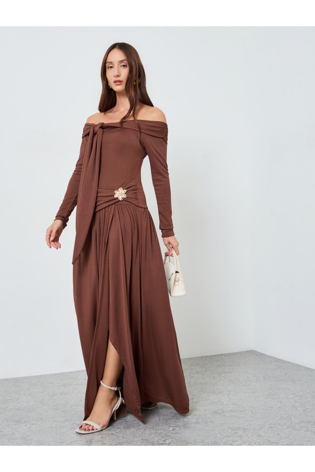 Women Off Shoulder Flower Metal Buckle Maxi Dress