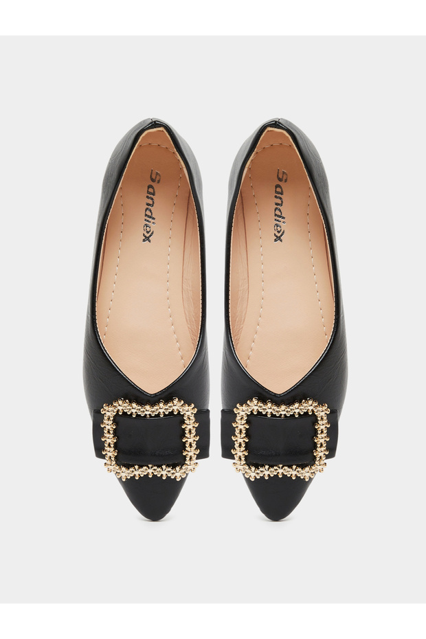 Solid Square Buckle Flats Shoes - 5