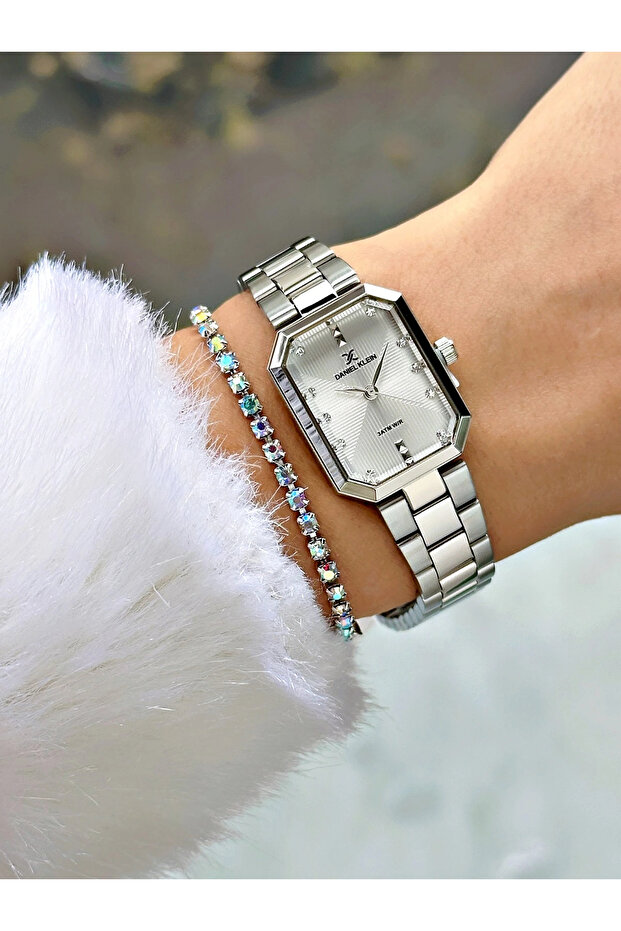 Dke.1.10968-1 Women's Wristwatch