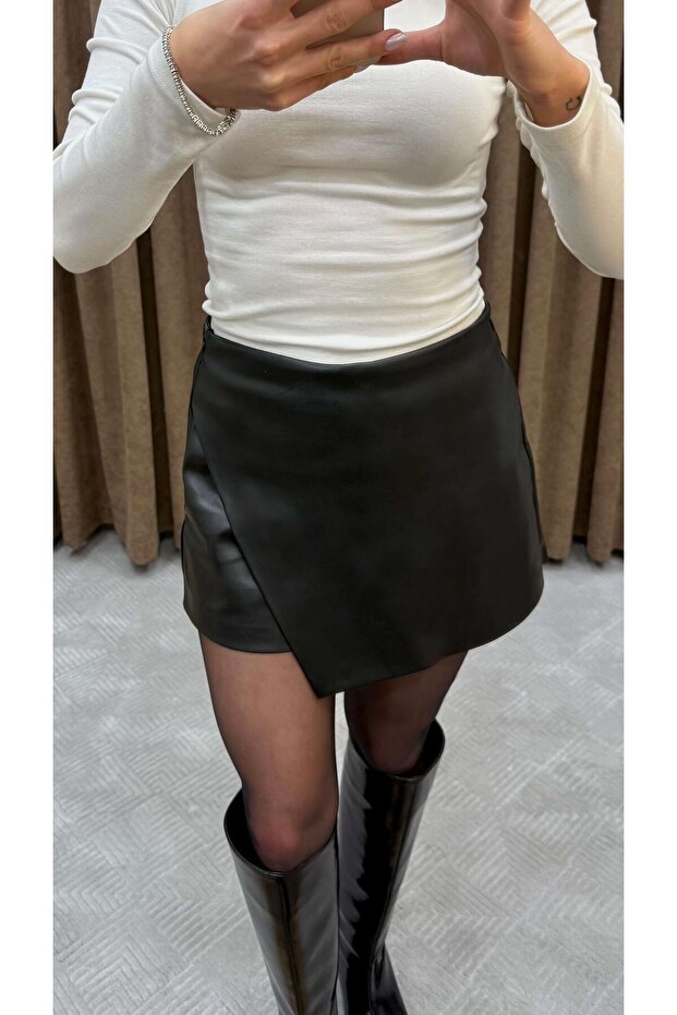SİYAH MİNİ DERİ ŞORT ETEK - 2