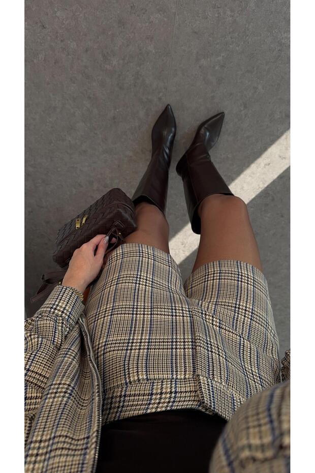 Ekoseli Krem Şort - 3