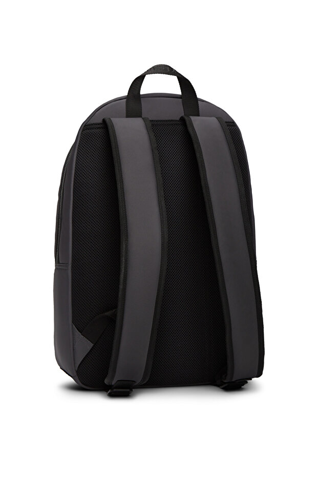 حقيبة ظهر على شكل قبة بشعار من القماش - 2