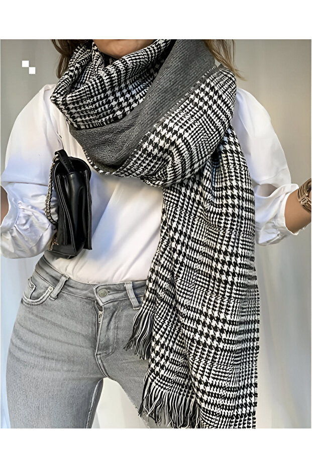 Double-Sided Plaid Shoulder Shawl