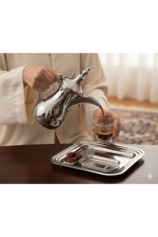 دلة قهوة عربية مع طقم تقديم متكامل. - 1