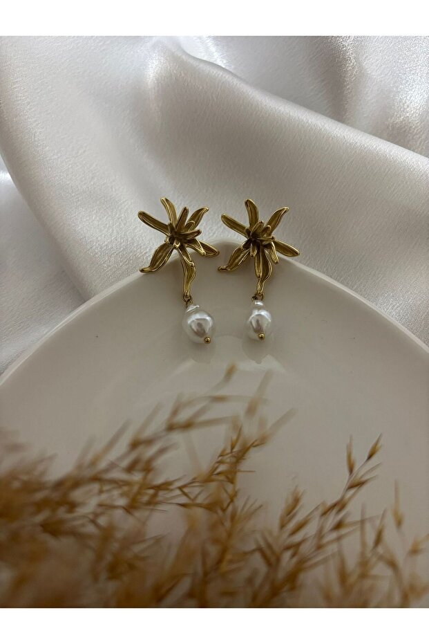 Pearl Detail Flower Model Steel Earrings