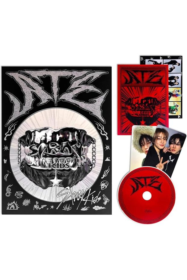 (Standard - Chk Chk Ver.) Photobook + CD-R + Photocard + 4-CUT Photo + 2 Pin Badges + 5 Pho