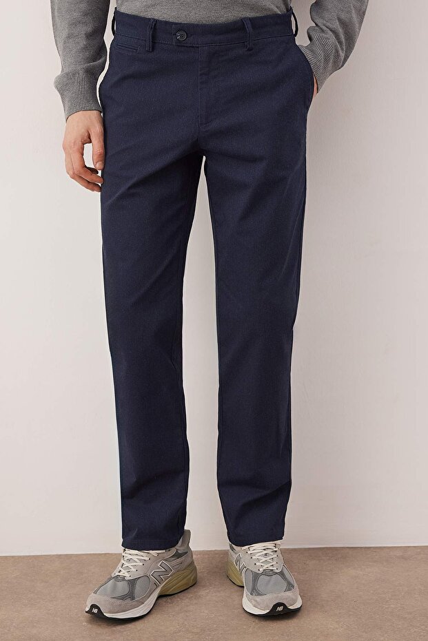 Lacivert Erkek Dar Paça/Slim Fit Mevsimlik %100 Pamuk Likralı Kumaş Pantolon TMNAW26PL00032 - 4
