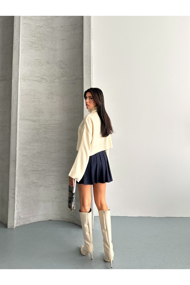 Дамски къс пуловер - 5