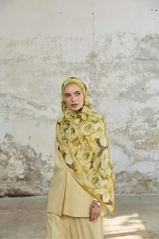 Jardin Secret Collection Soft Shawl 3064-01