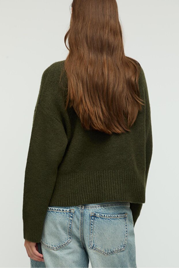 Düğmeli triko kazak - 4