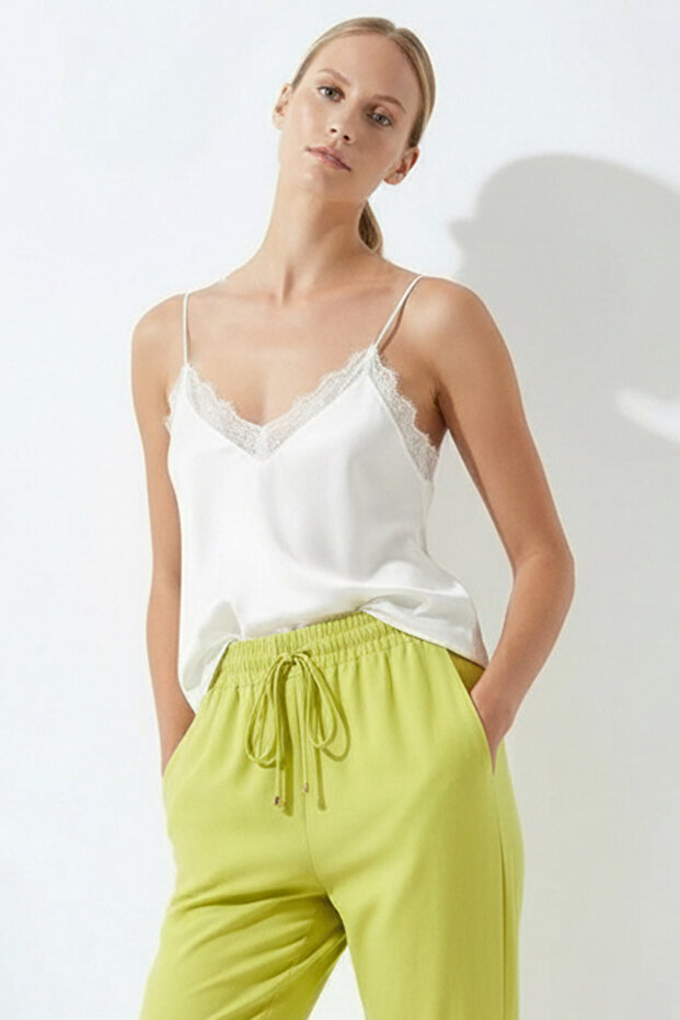 Askılı ve Dantelli Viskon Bluz Modeli - 1