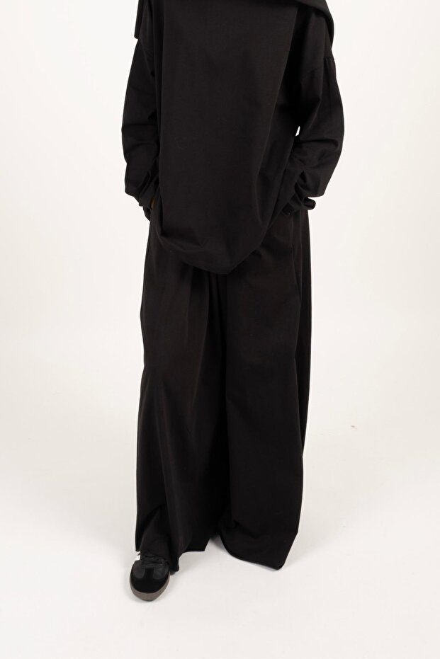 Wide Cut Trouser Skirt with Elastic Waist