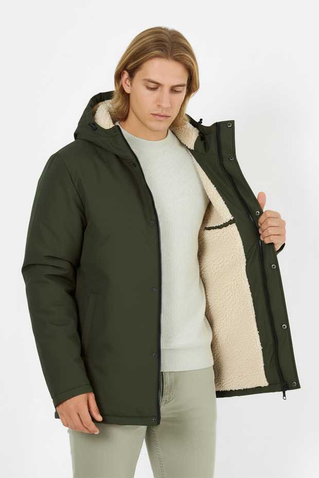 Men's Winter Parka Heat-Retaining Padded Fur-Lined Water-Repellent Windproof Hooded Parka Coat