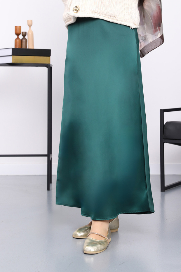 Emerald Green Side Zipper Satin Flared Skirt