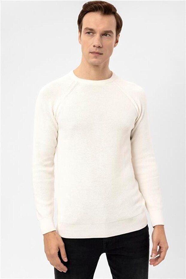 Ekru Regular Armürlü Bisiklet Yaka Triko - 1