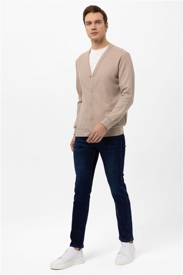 Bej Regular Kapitone Düğmeli Yaka Hırka - 3