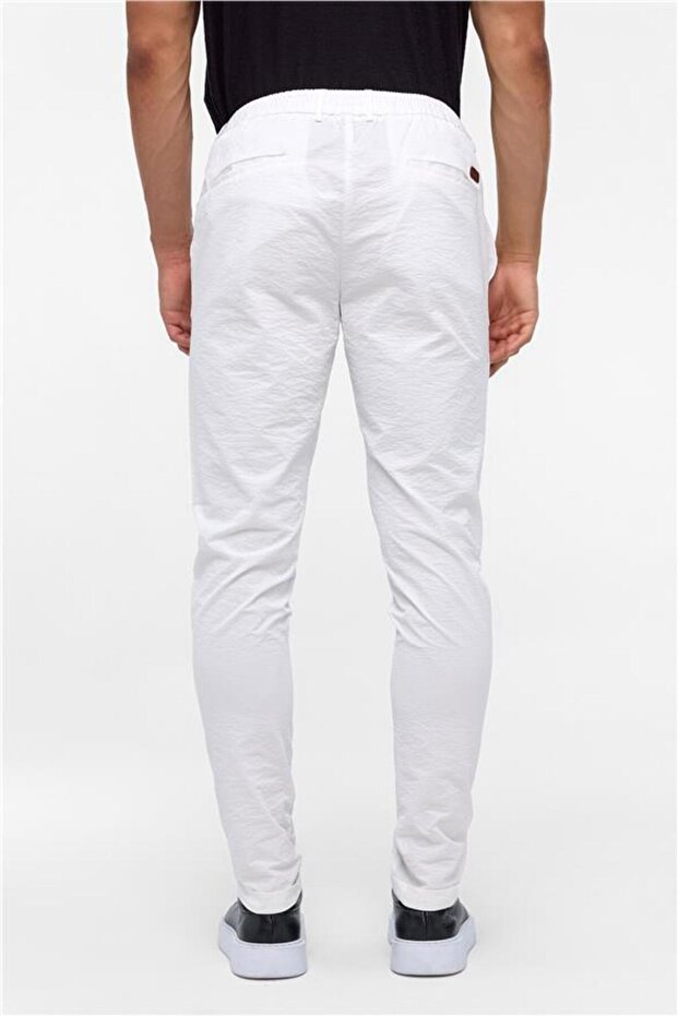 Beyaz Slim Armürlü Jogger Pantolon - 5