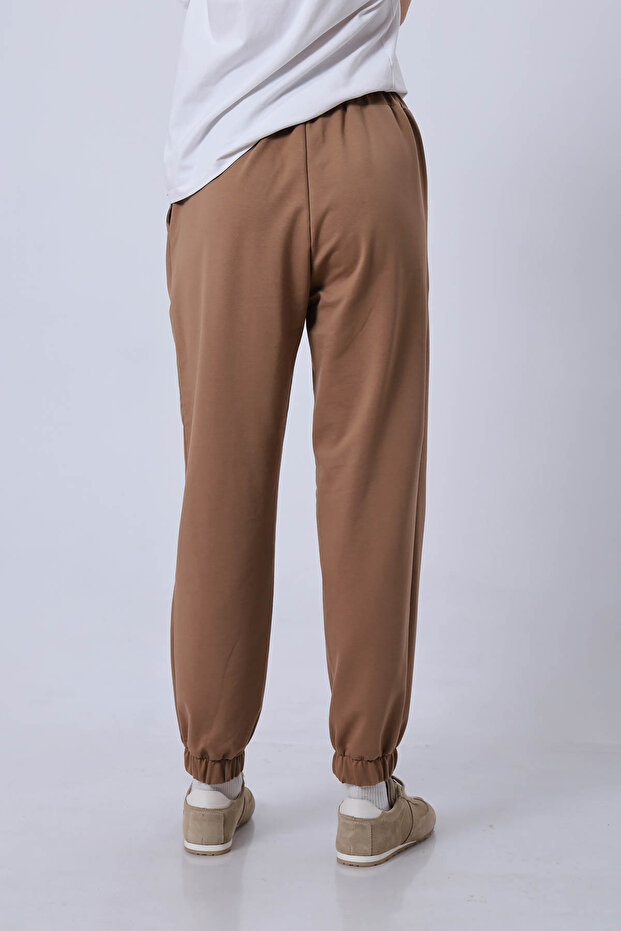 بنطال رياضي قماش قابل للتمدد بأرجل مطاطية - 3