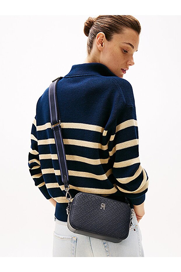 Women's TH DISTINCT CAMERA BAG MONO Crossbody Bag