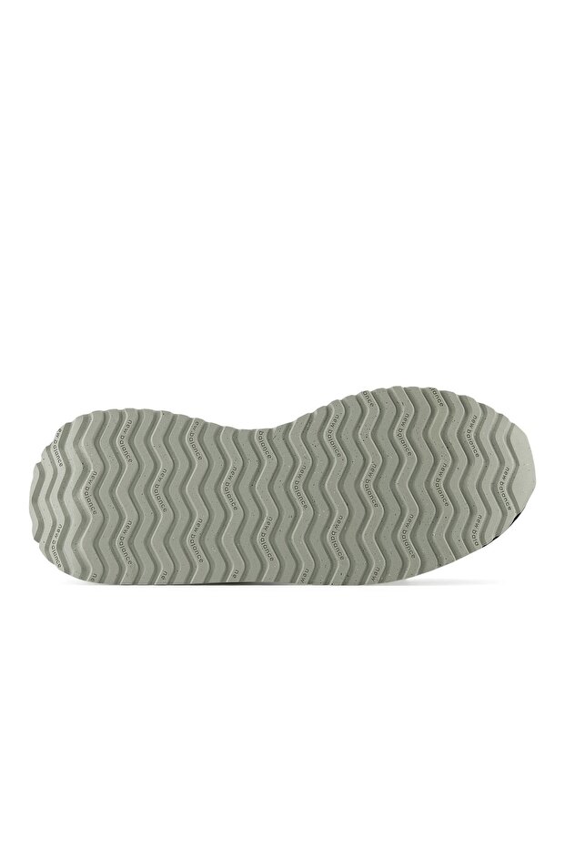 حذاء رياضي 237 - 4