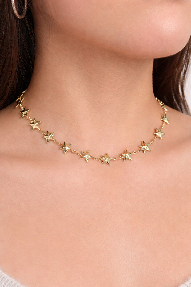 قلادة على شكل نجمة - 1