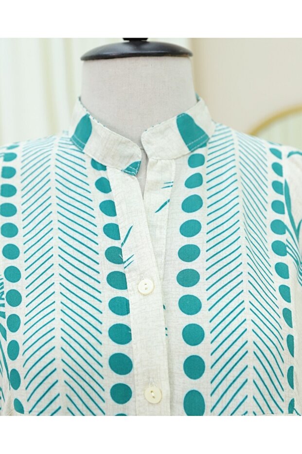 فستان بنمط أوراق الشجر ونصف أزرار وياقة واقفة - Forest Yş. - 5