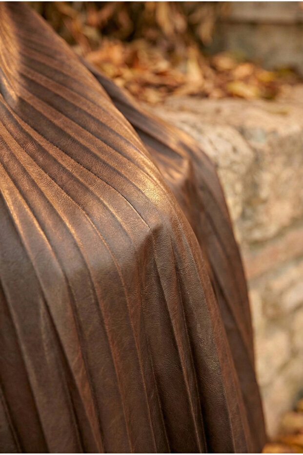 Ince Piliseli Model Etek - 3