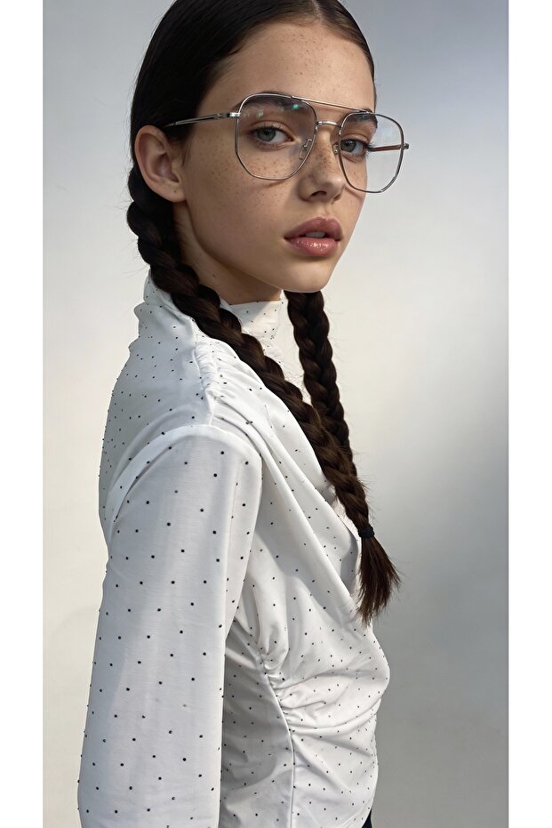 DRAPELİ TAŞLI BLUZ - 4