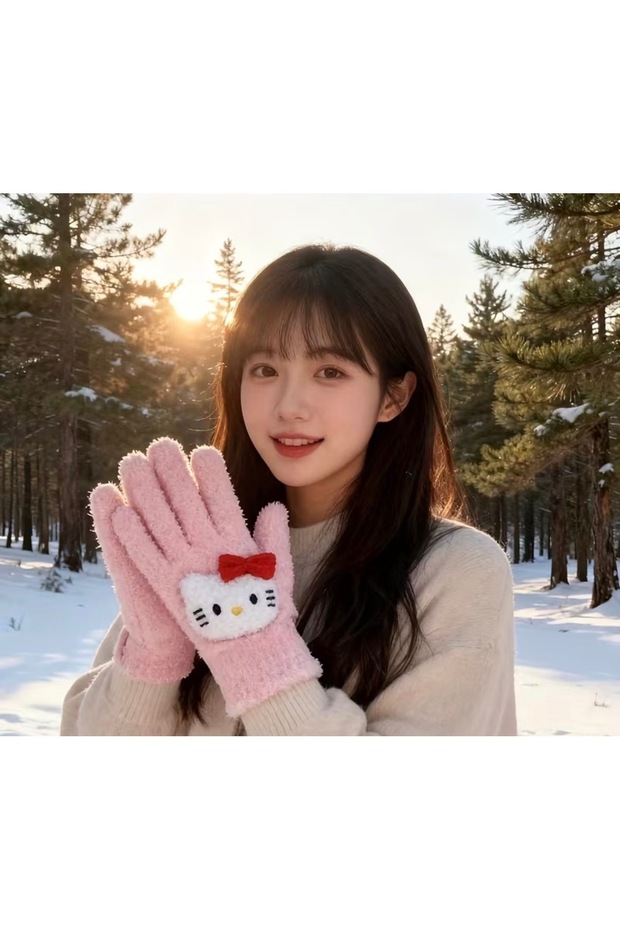 Y2K Hello Kitty Pink Plush Winter Gloves
