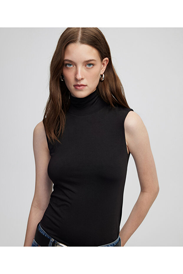 Yüksek yaka basic tişört - 1