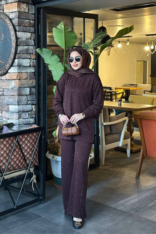 Relaxed Fit Hijab Set of 2 Brown