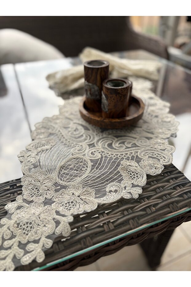 Runner - Ranır 3 Parça Dantelli Masa Örtüsü Lorea Model - 2