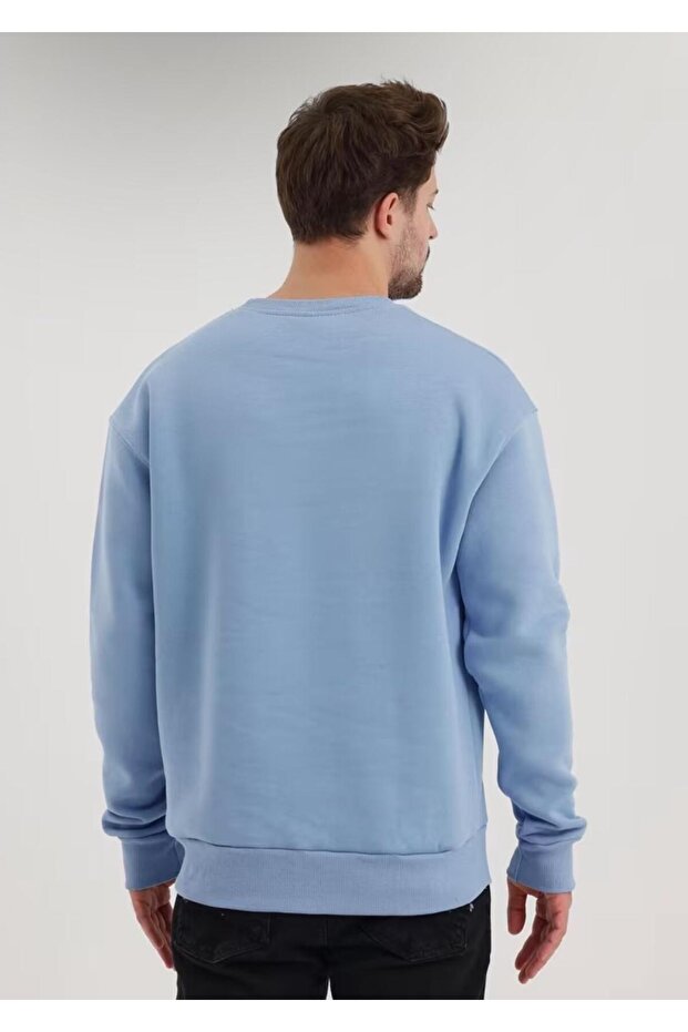Men's Solid Basic Circular Neck Sweatshirt - 3
