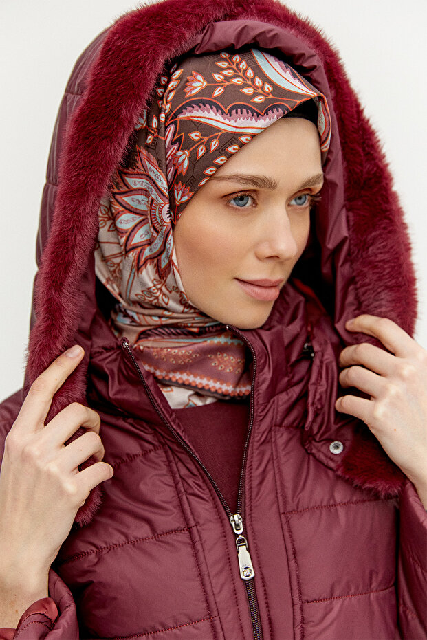 Seyyar Kapüşonlu Kapitone Kaban - 5